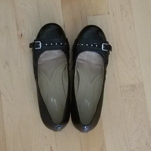 Black Naturalizer wedge shoes